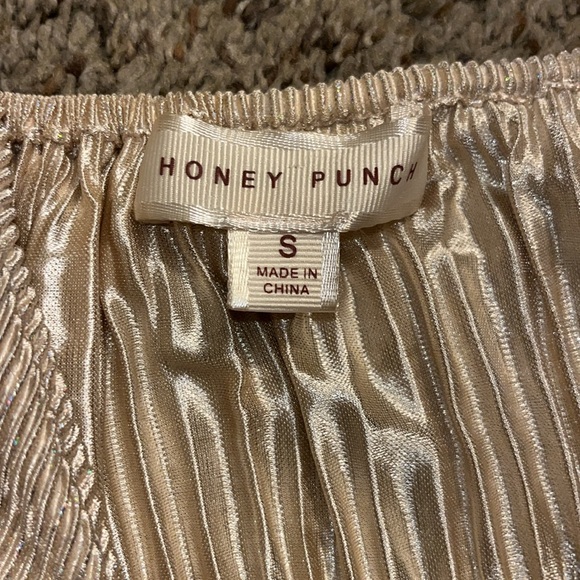 Honey Punch Sparkly tank top - Picture 2 of 4